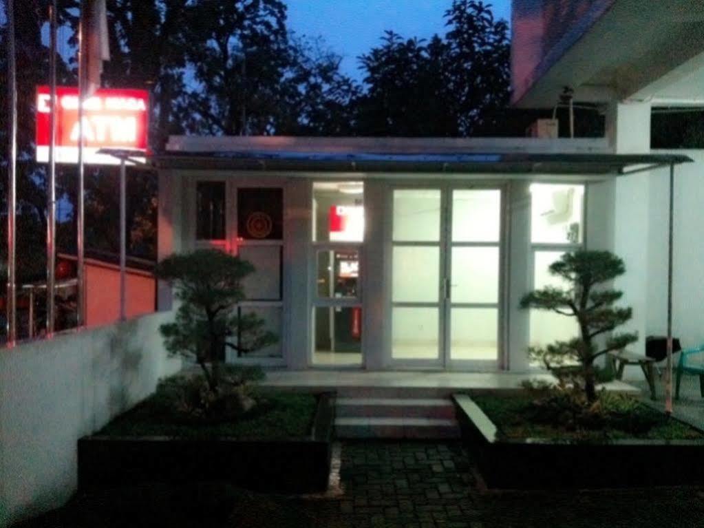 Lj Hotel باندونج المظهر الخارجي الصورة