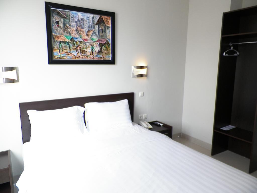 Lj Hotel باندونج الغرفة الصورة